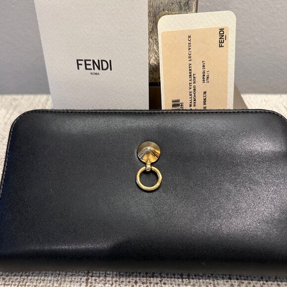 Authentic Fendi Vitello Liberty Century Lucido By The Way Zip Around - Picture 3 of 8